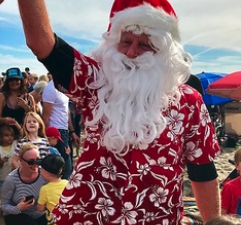 Surfin' Santa, capitola, beach, santa claus